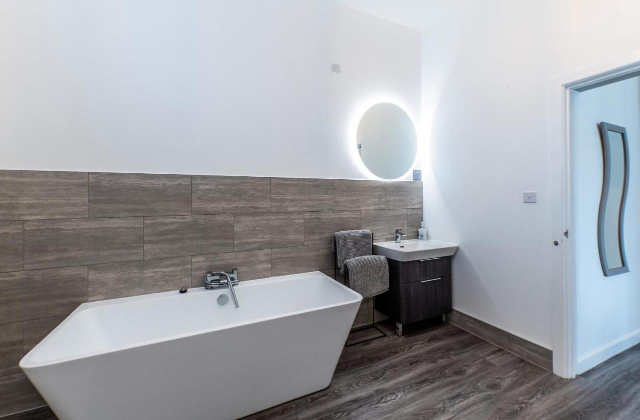 Lionheart Large Luxury Lodge - Sleeps 10- Dog Friendly,Near Sherwood Forest At Fairview Farm Nottingham Great For Family Gatherings ,Groups ,Parties 外观 照片