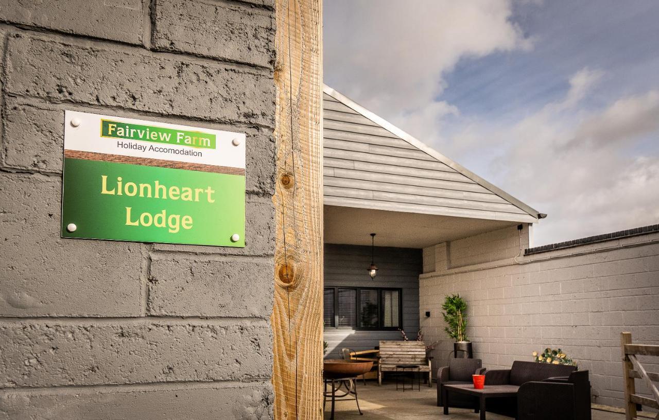 Lionheart Large Luxury Lodge - Sleeps 10- Dog Friendly,Near Sherwood Forest At Fairview Farm Nottingham Great For Family Gatherings ,Groups ,Parties 外观 照片