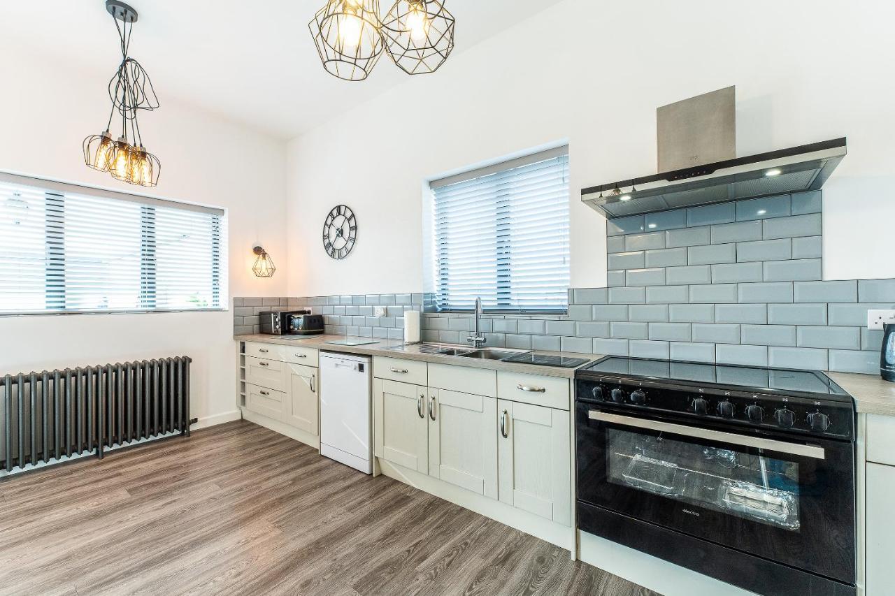 Lionheart Large Luxury Lodge - Sleeps 10- Dog Friendly,Near Sherwood Forest At Fairview Farm Nottingham Great For Family Gatherings ,Groups ,Parties 外观 照片