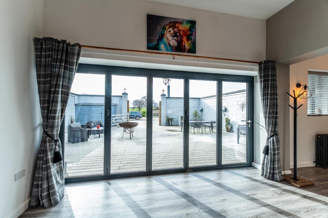 Lionheart Large Luxury Lodge - Sleeps 10- Dog Friendly,Near Sherwood Forest At Fairview Farm Nottingham Great For Family Gatherings ,Groups ,Parties 外观 照片