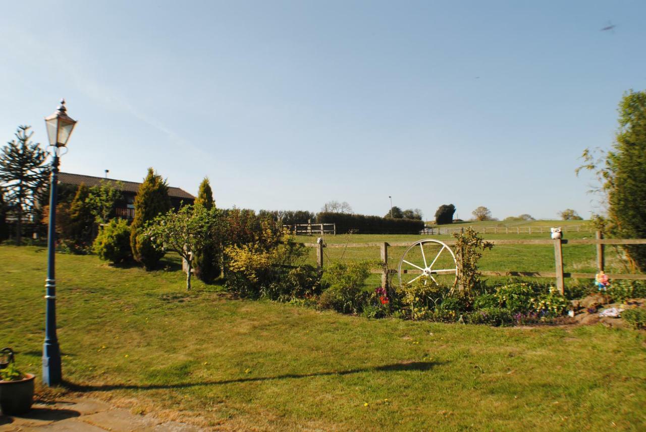 Lionheart Large Luxury Lodge - Sleeps 10- Dog Friendly,Near Sherwood Forest At Fairview Farm Nottingham Great For Family Gatherings ,Groups ,Parties 外观 照片